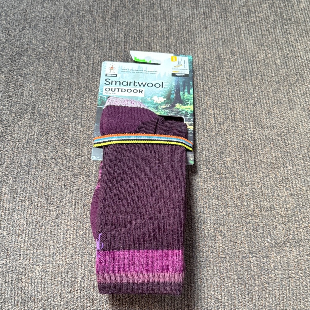 Smartwool Outdoor Merino Light Cushion Athletic Socks in Purple and Pink Size L